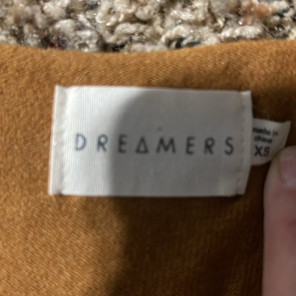 Women’s top SOLD - Picture 3 of 4